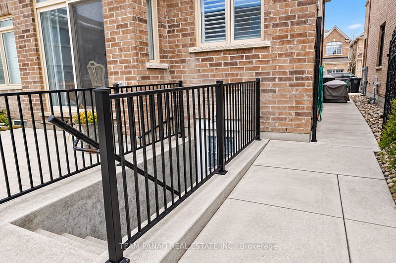 Image of home for listing MLS® W14033492
