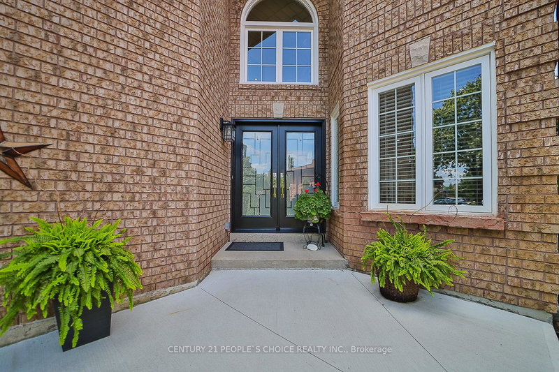 Image of home for listing MLS® W14033864