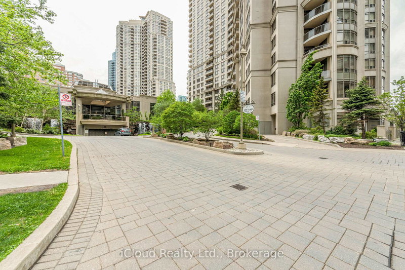 Image of home for listing MLS® W14034566