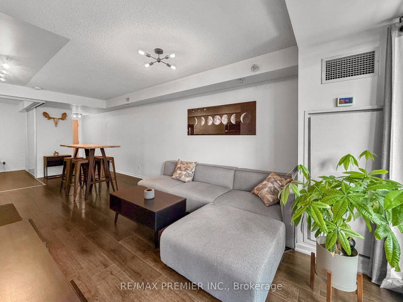 Image of home for listing MLS® W14081896