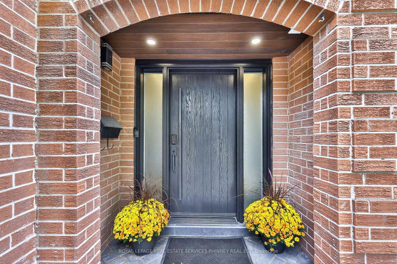 Image of home for listing MLS® W14082034