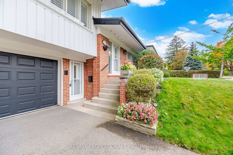 Image of home for listing MLS® W14082218
