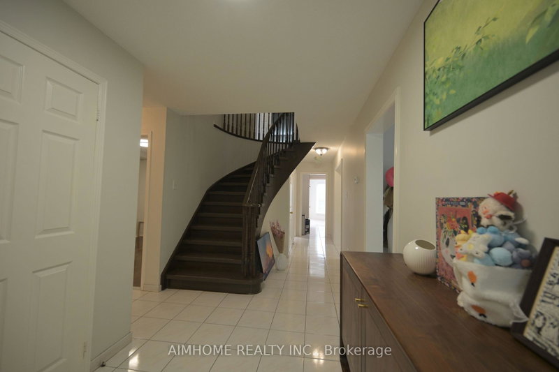 Image of home for listing MLS® W14084970