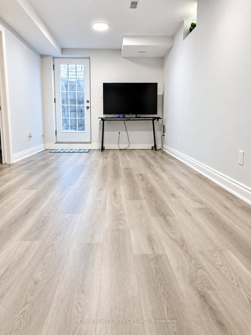 Image of home for listing MLS® W14085524