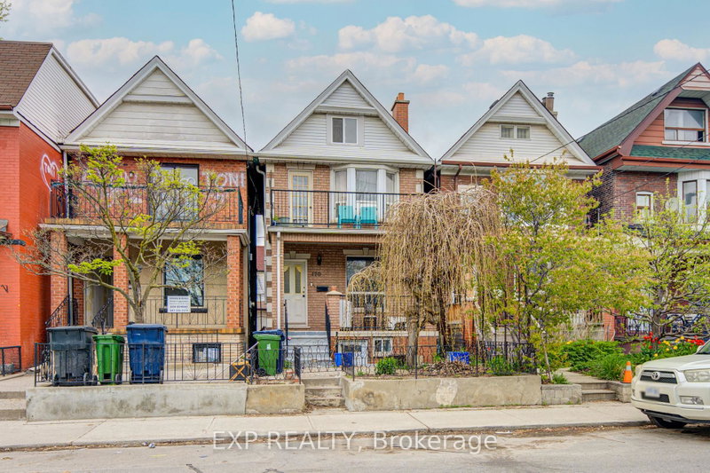 Image 1 of listing MLS® W14087640