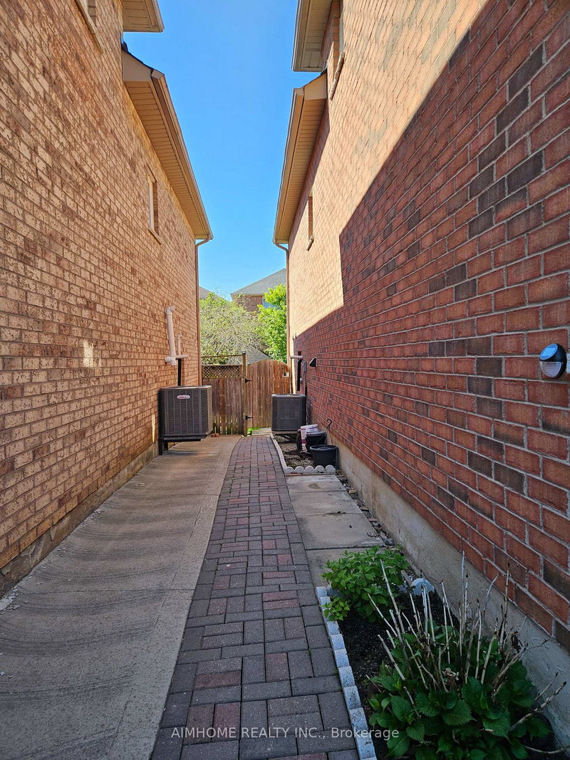 Image of home for listing MLS® W14088444