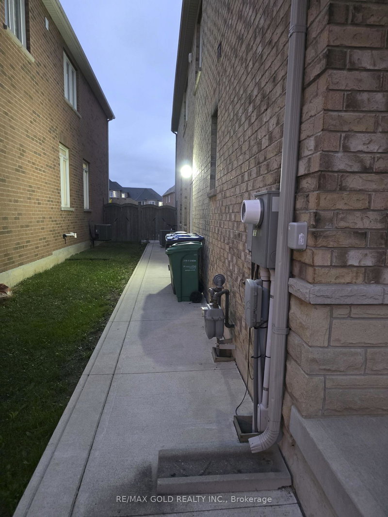 Image of home for listing MLS® W14089954