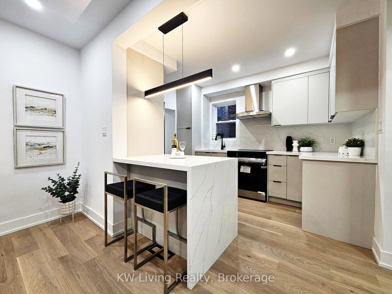 Image of home for listing MLS® W14090514