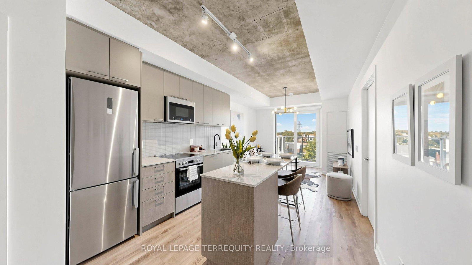 Image of home for listing MLS® W14094148