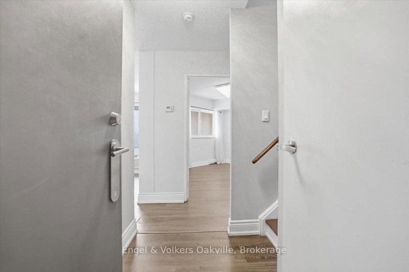 Image of home for listing MLS® W14094428