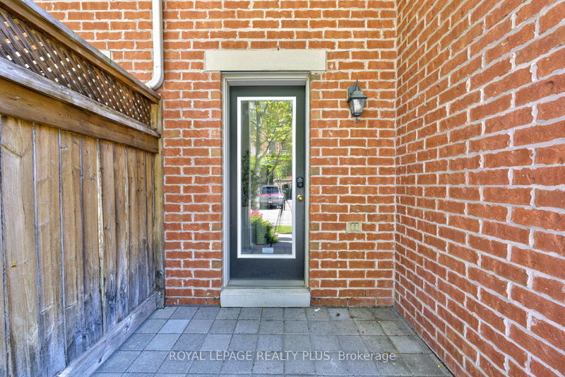 Image of home for listing MLS® W14096884