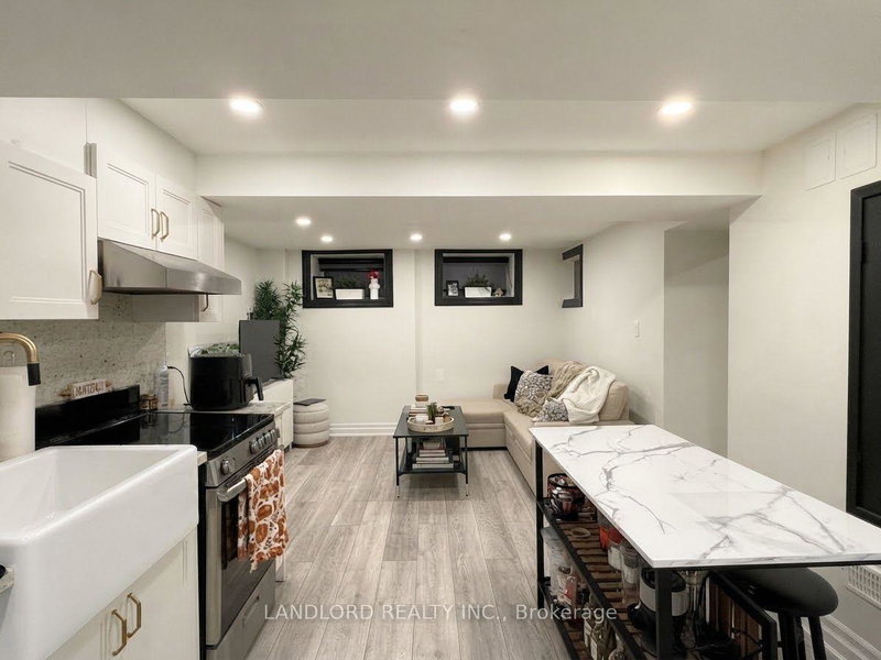 Image of home for listing MLS® W14099934