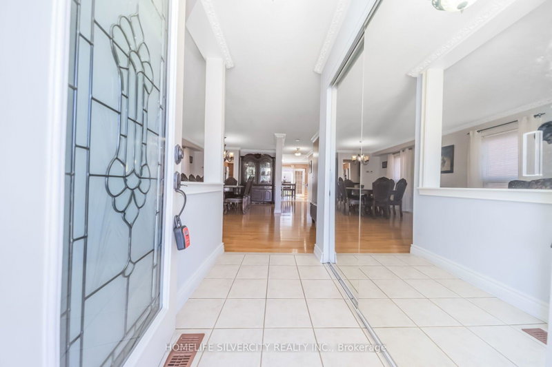 Image of home for listing MLS® W14100238