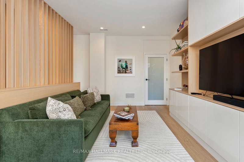 Image of home for listing MLS® W14103708