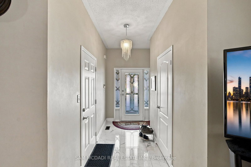 Image of home for listing MLS® W14107696