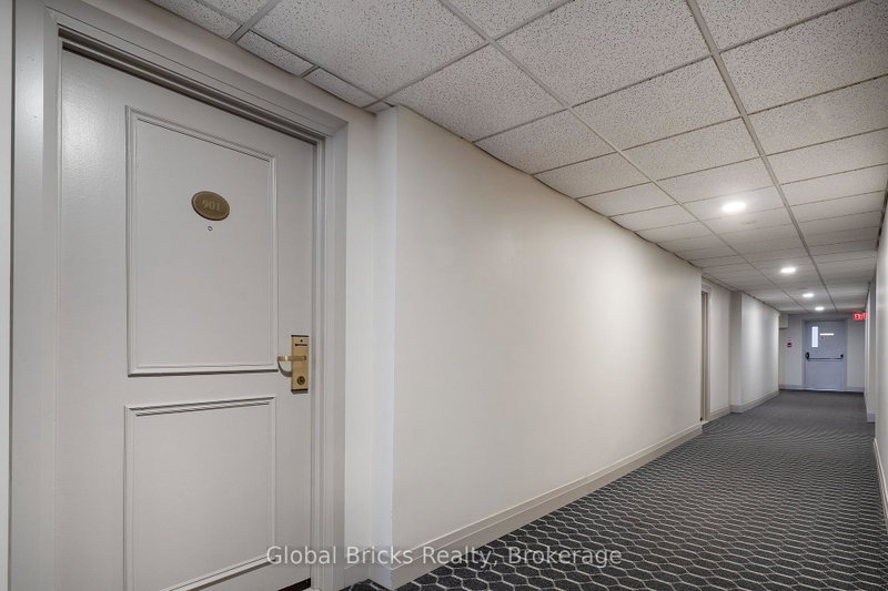 Image of home for listing MLS® W14109068