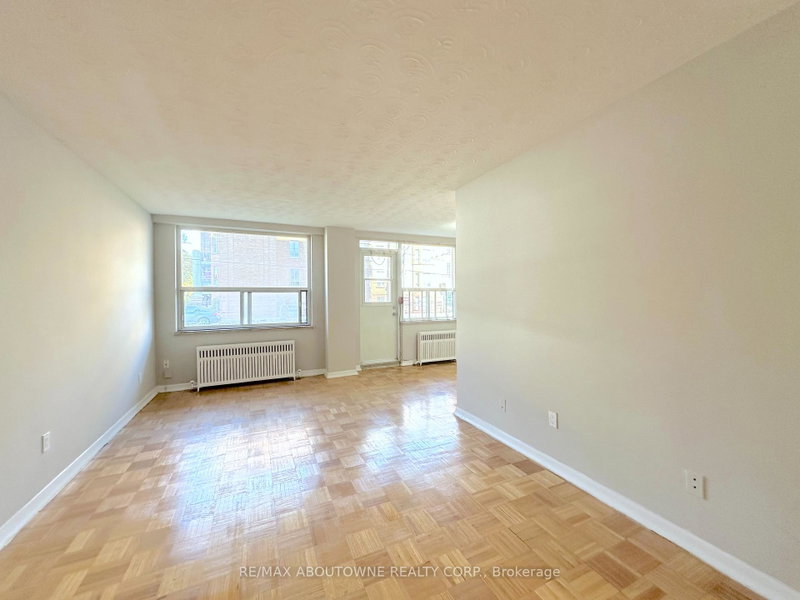Image of home for listing MLS® W14111388