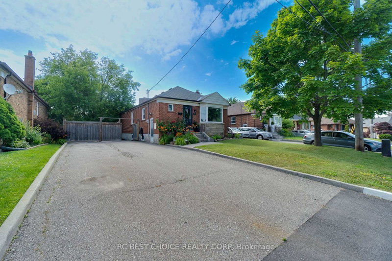 Image of home for listing MLS® W14111736