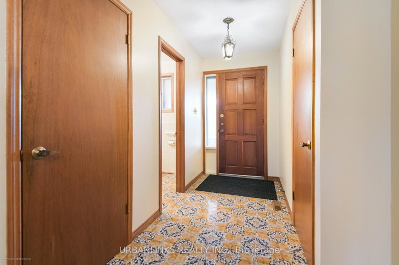Image of home for listing MLS® W14112058