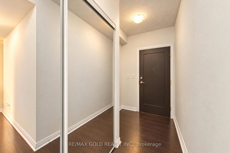 Image of home for listing MLS® W14113154
