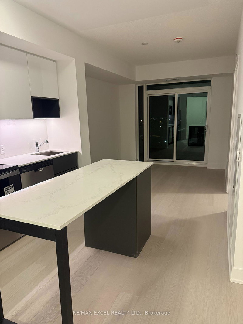 Image of home for listing MLS® W14114198