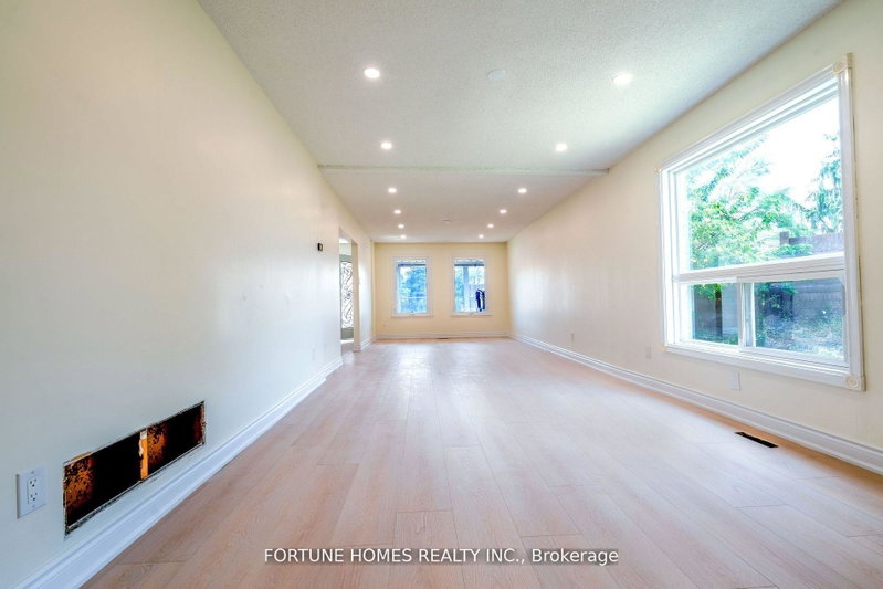 Image of home for listing MLS® W14115018