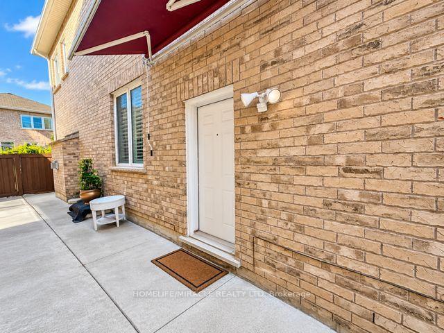 Image of home for listing MLS® W14115336