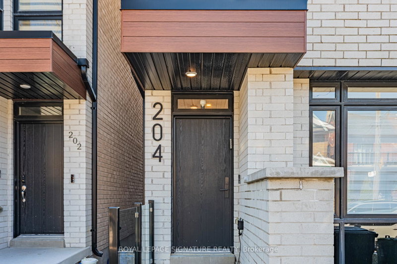 Image of home for listing MLS® W14115904
