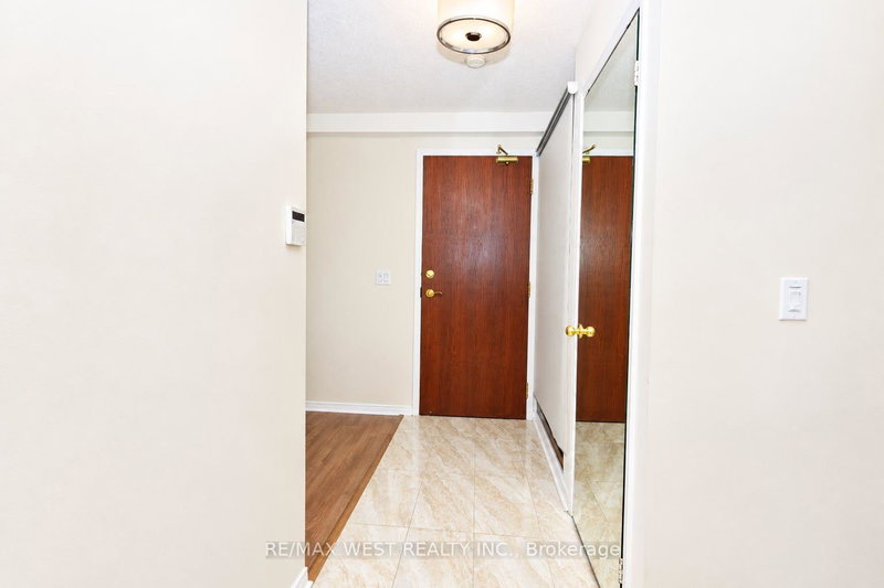 Image of home for listing MLS® W14116956