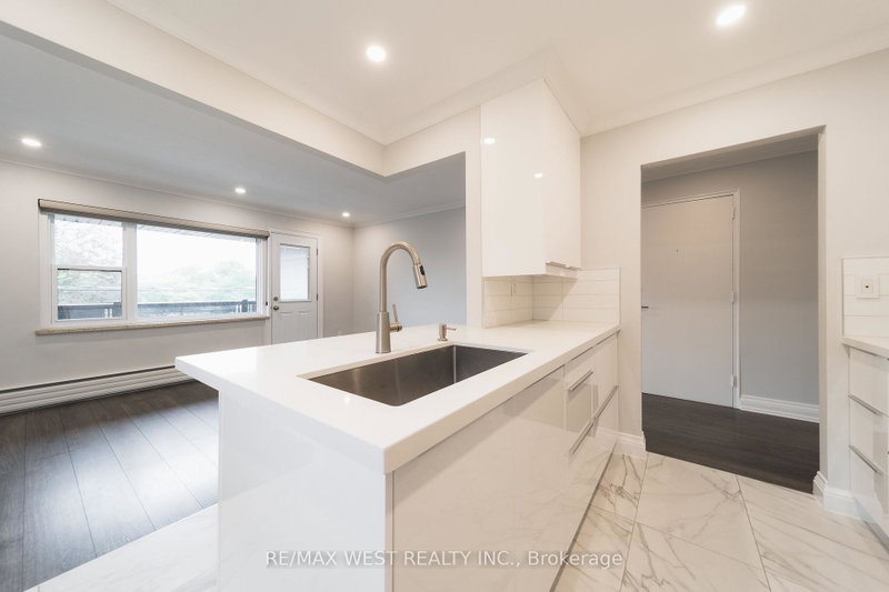 Image of home for listing MLS® W14117032