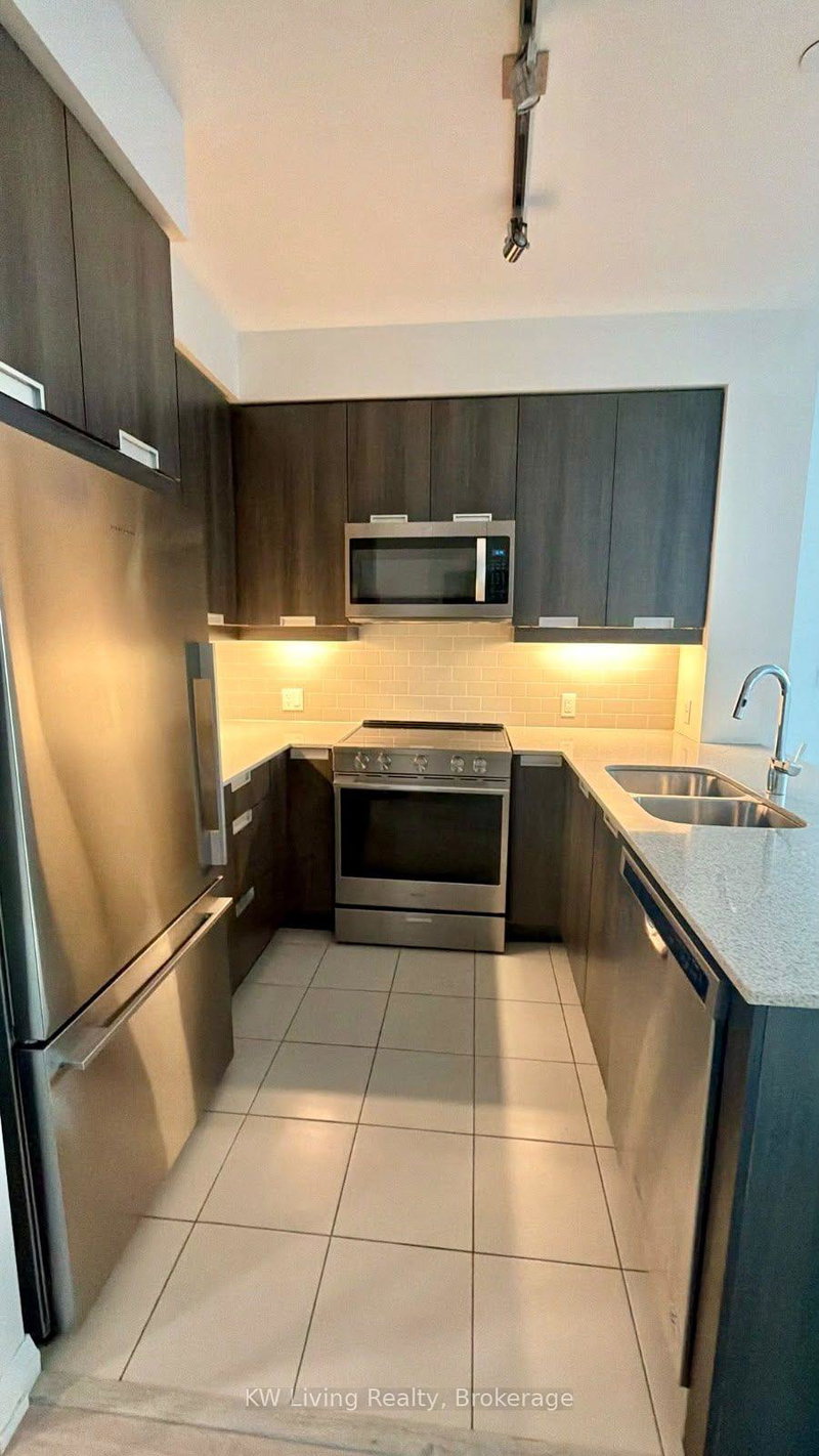 Image of home for listing MLS® W14117304
