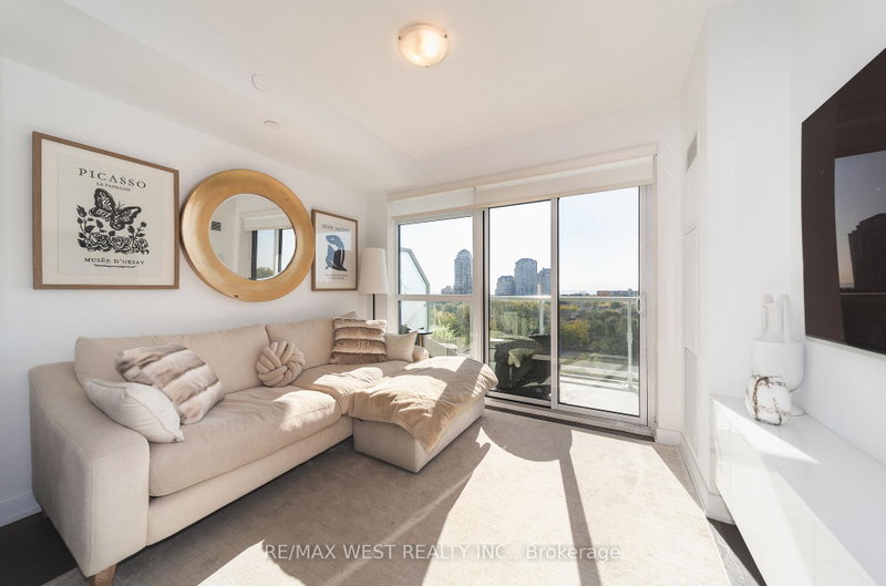 Image of home for listing MLS® W14119432