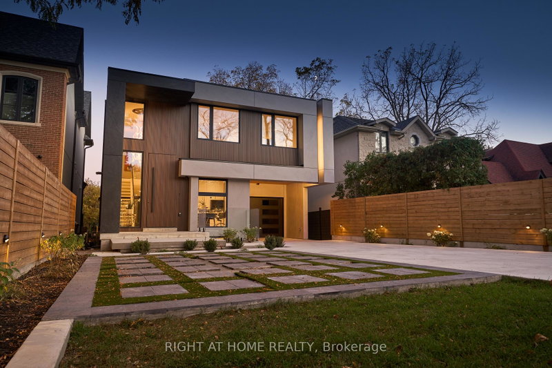 Image of home for listing MLS® W14120538