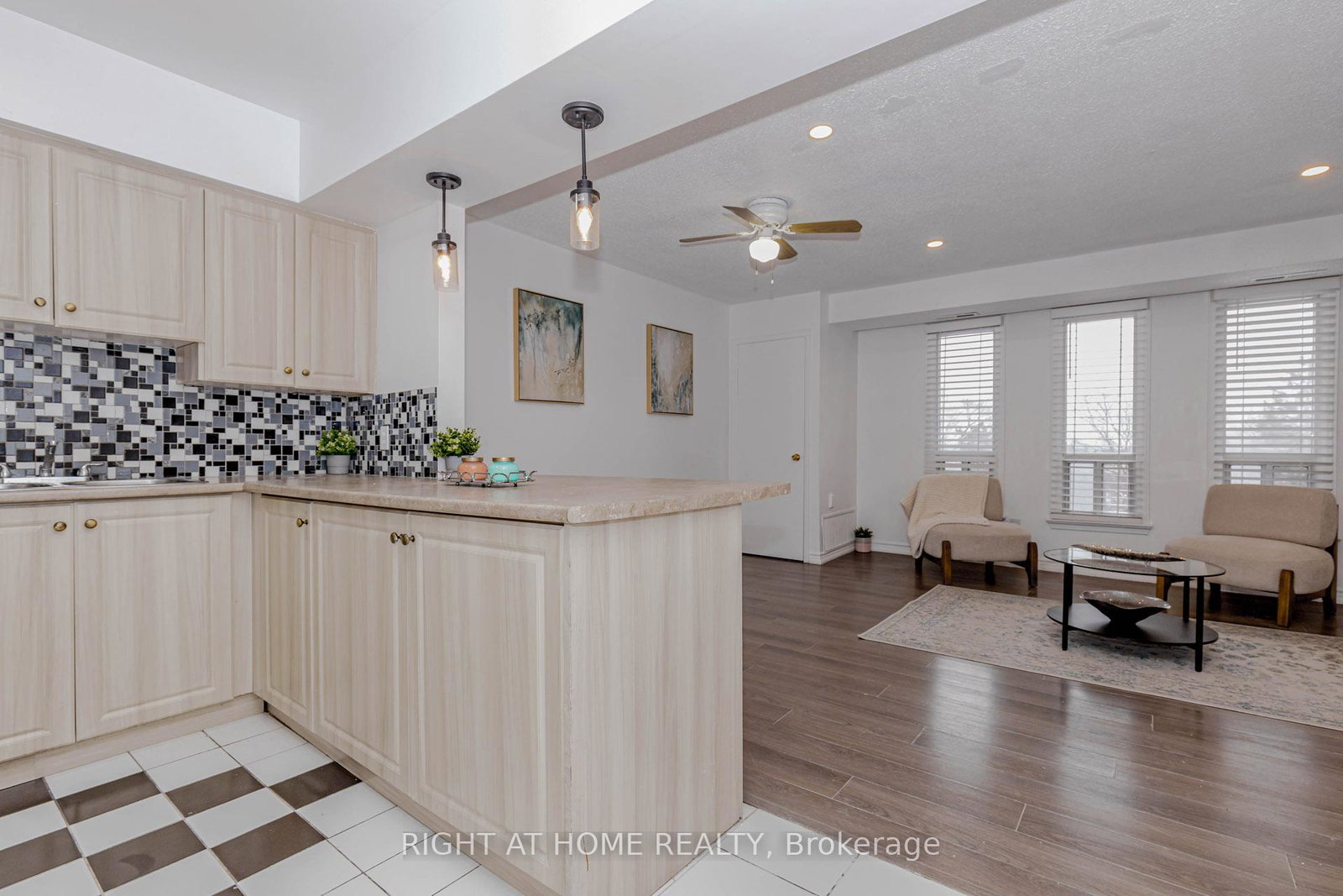 Image of home for listing MLS® W14122384
