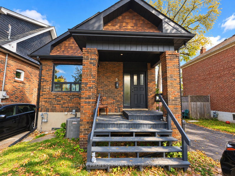 Image of home for listing MLS® W14122632