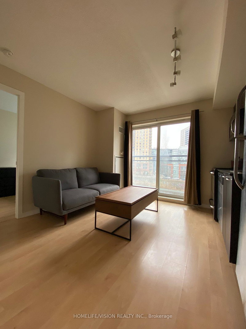 Image of home for listing MLS® W14123028
