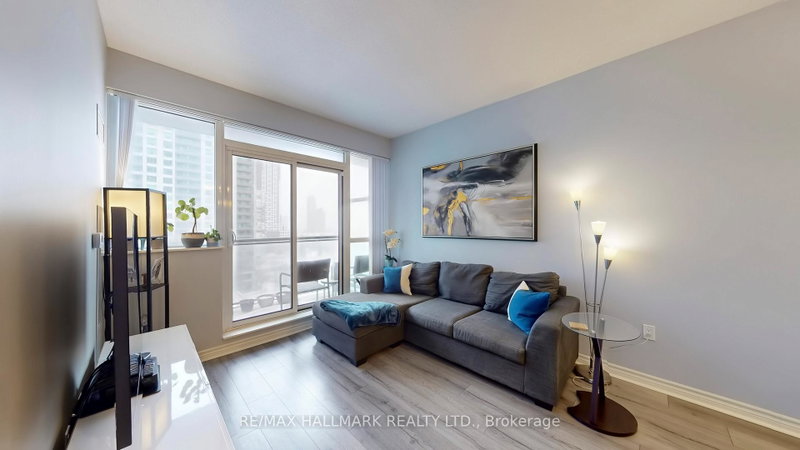 Image of home for listing MLS® W14123268