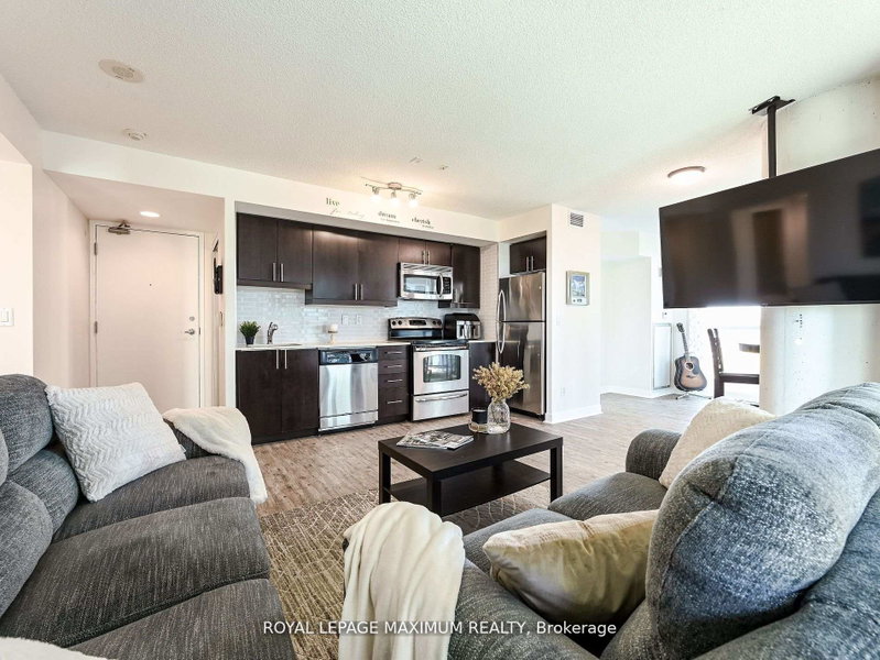 Image of home for listing MLS® W14123556