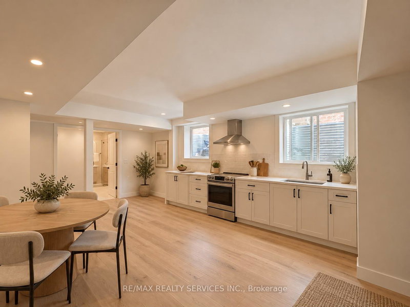 Image of home for listing MLS® W14124042