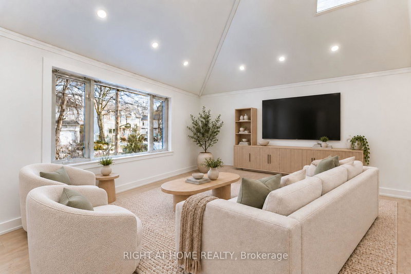 Image of home for listing MLS® W14124638