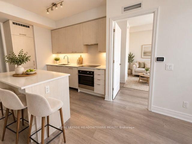 Image of home for listing MLS® W14126432
