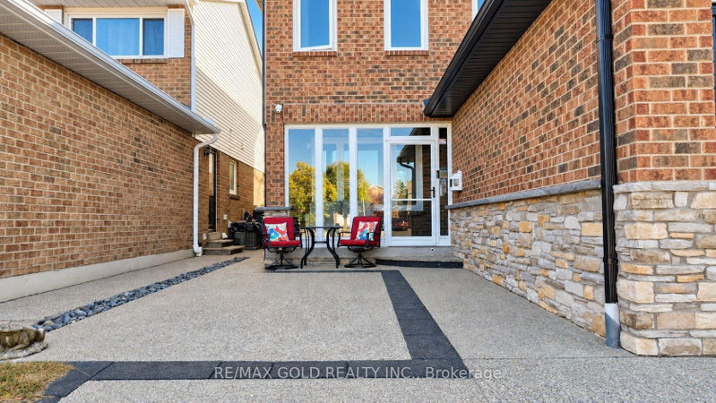 Image of home for listing MLS® W14127052