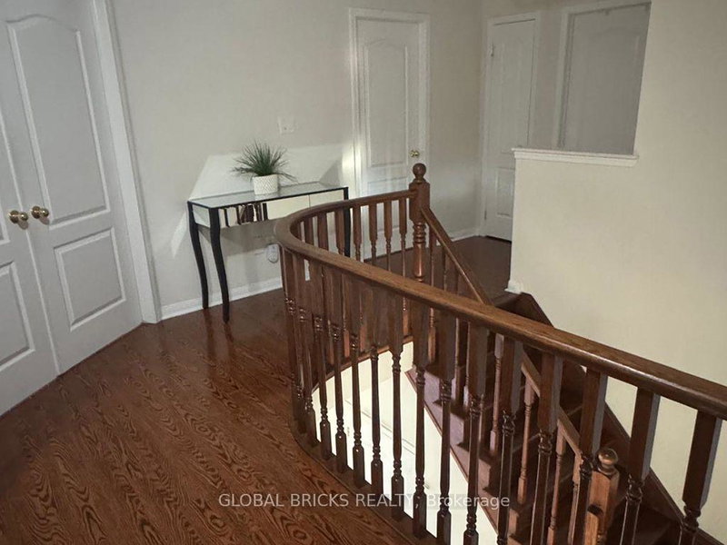 Image of home for listing MLS® W14128940