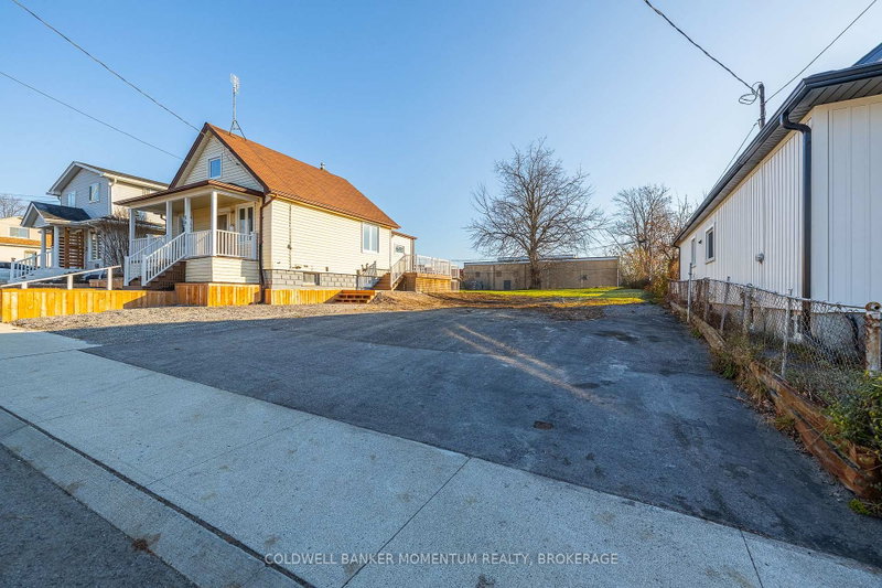 Image of home for listing MLS® X12574668
