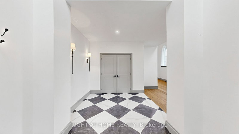 Image of home for listing MLS® X13149928