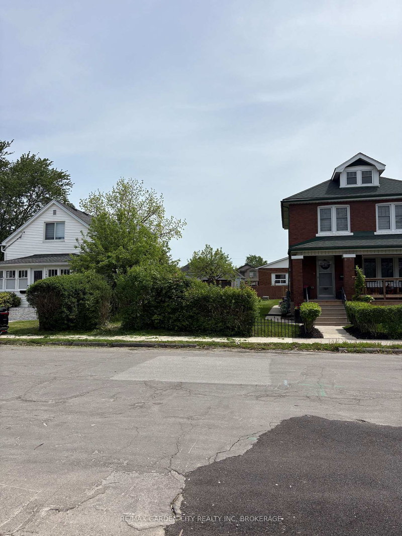 Image of home for listing MLS® X13163102