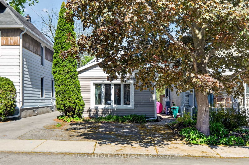 Image of home for listing MLS® X13435004