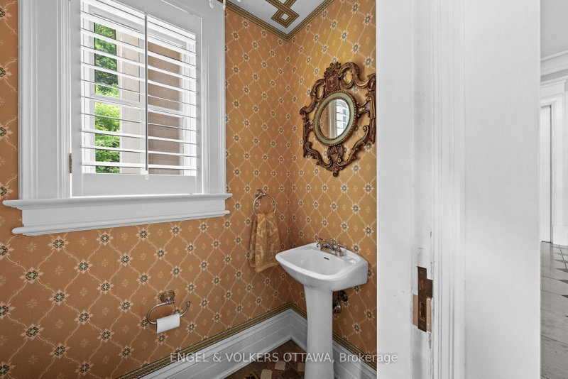 Image of home for listing MLS® X13461368