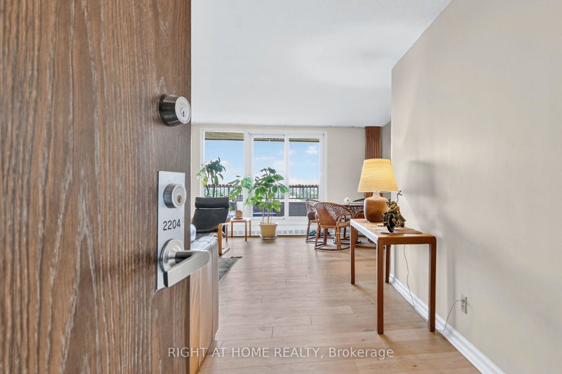 Image of home for listing MLS® X13493508