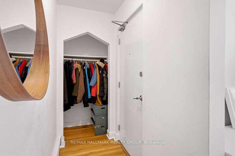 Image of home for listing MLS® X13527090